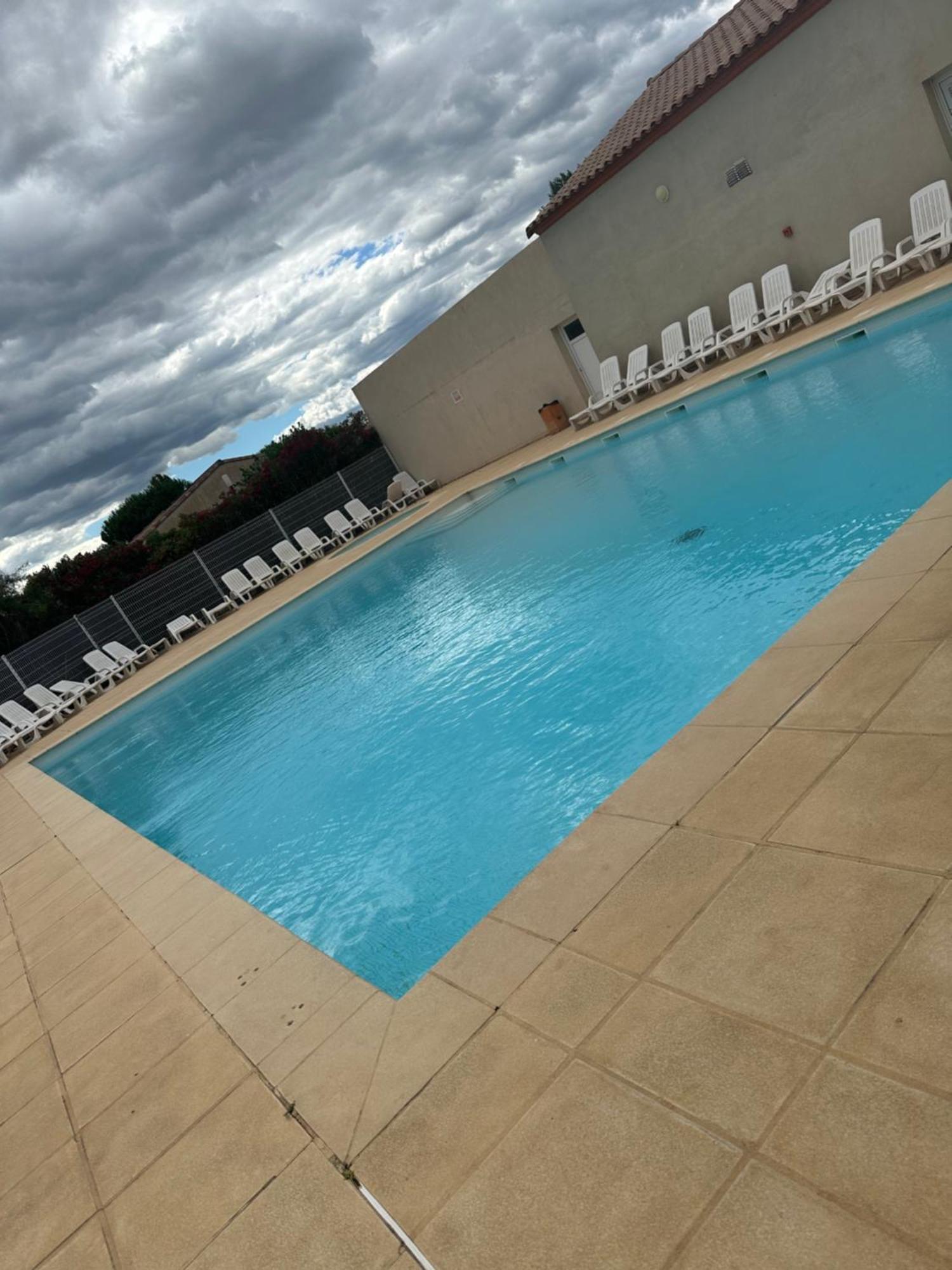 Maison Vacances Climatisee A 20 Minutes De La Mer Gallargues-le-Montueux Exteriér fotografie